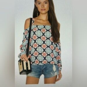 NWT Sanctuary Tori Cold Shoulder Long Sleeve Blouse Top in Plava Tile small